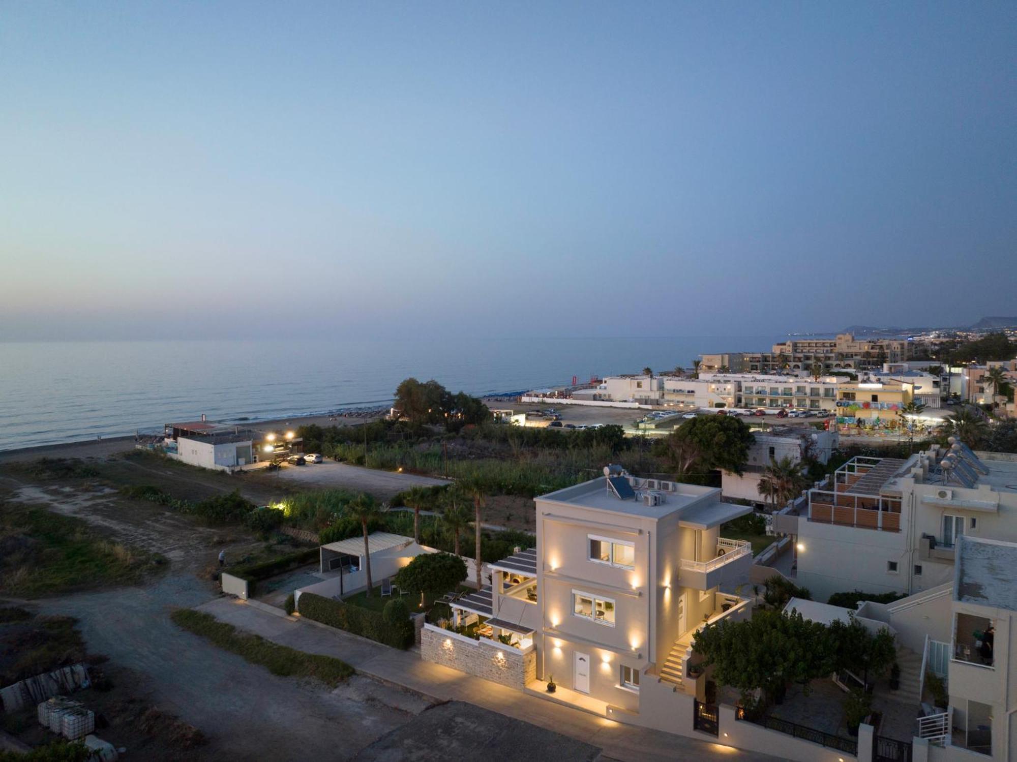 Sea La Vie Villa Adelianos Kampos Eksteriør billede